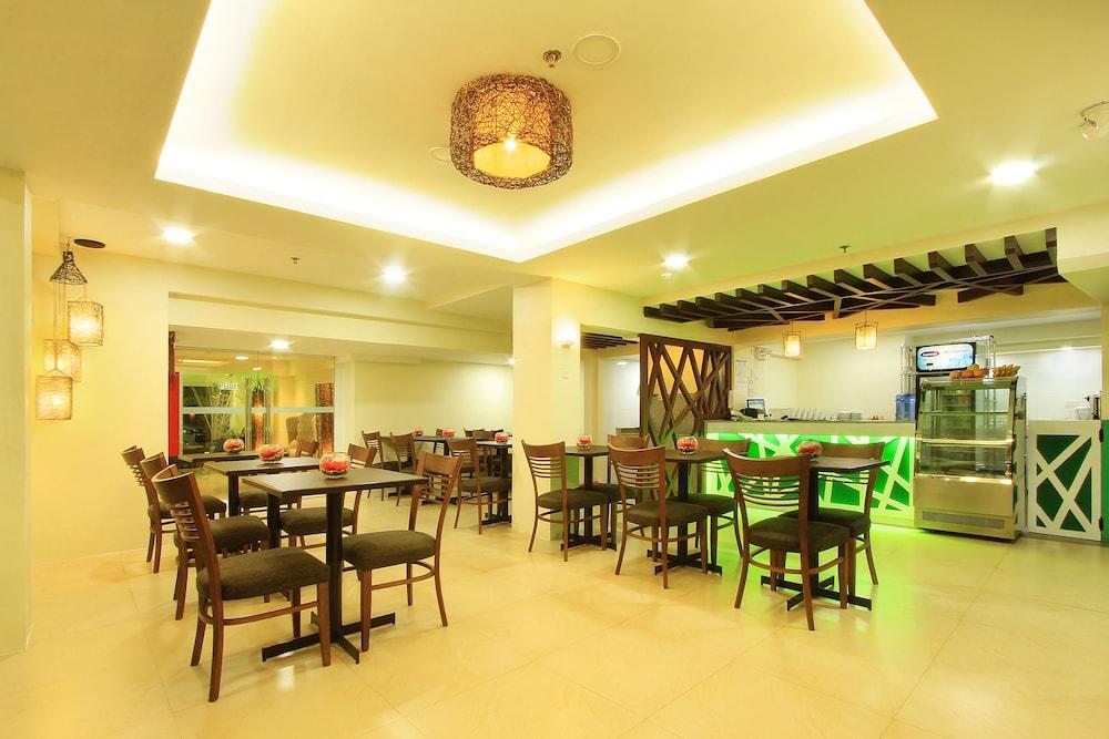 Emerald Boutique Hotel Legazpi Exterior foto